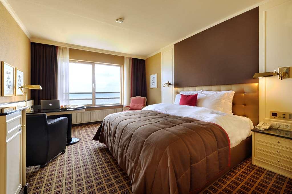 Grand Hotel Huis Ter Duin Noordwijk Zewnętrze zdjęcie A room at the hotel