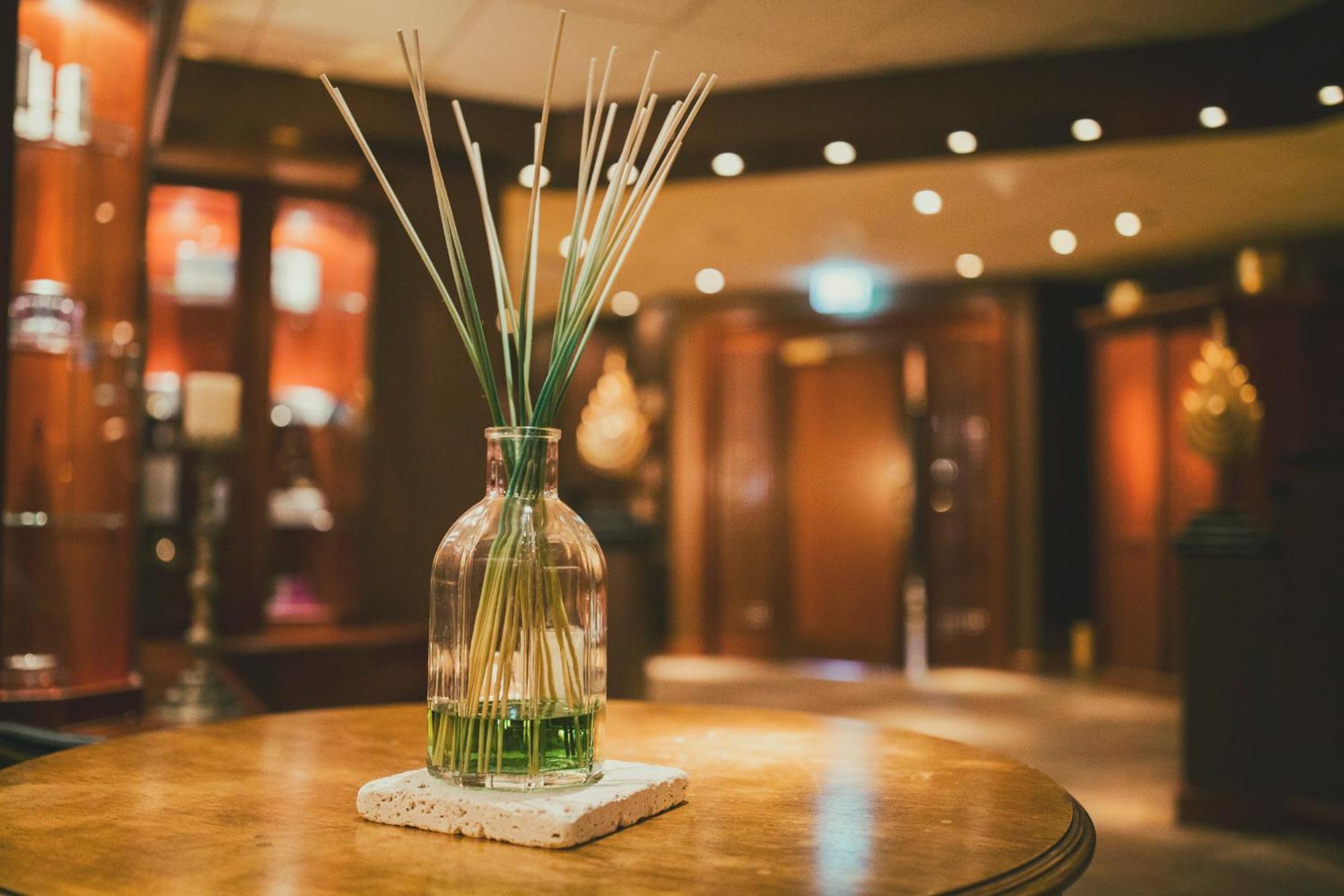 Grand Hotel Huis Ter Duin Noordwijk Zewnętrze zdjęcie A reed diffuser