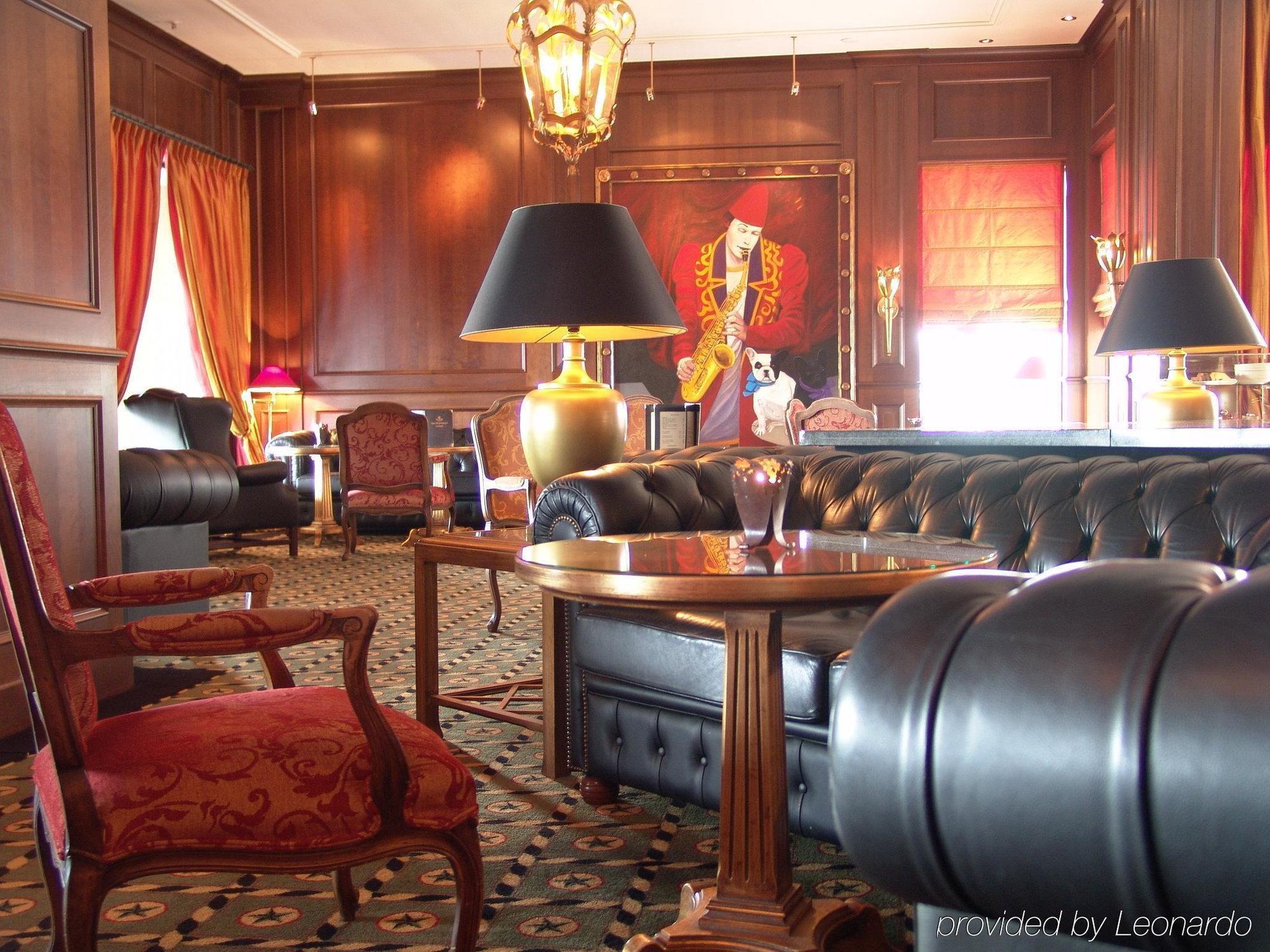 Grand Hotel Huis Ter Duin Noordwijk Wnętrze zdjęcie The lounge at the hotel